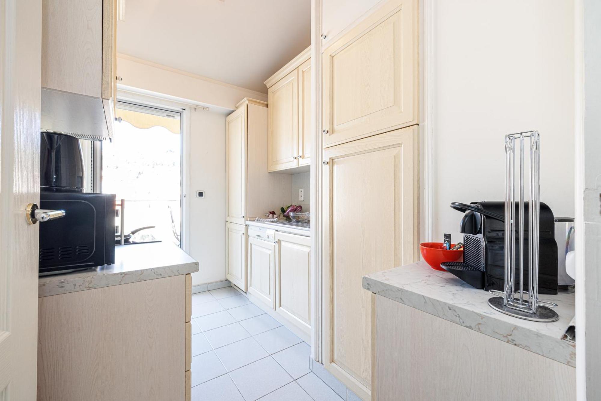 Victoria Bergamote Attic - Happy Rentals Menton Bagian luar foto